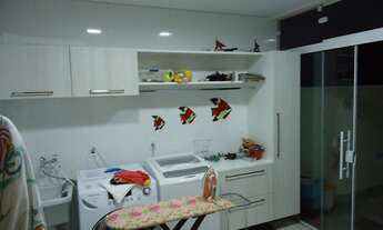 Imagem 7: Sobrado para venda no Aruã com 3 suítes em Mogi das Cruzes