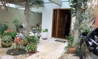 Imagem 3: Casa para venda com 3 suites e quintal na Vila Oliveira em Mogi das Cruzes