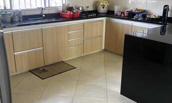 Imagem 3: Sobrado para venda com 3 suítes na Av. Pedro Machado em Mogi das Cruzes