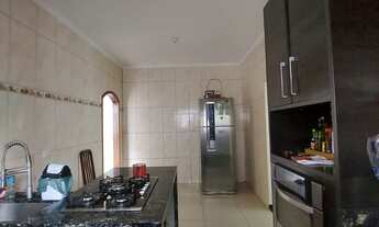 Imagem 3: Sobrado para venda com 3 dormitórios na Vila Rei em Mogi das Cruzes