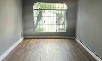 Imagem 2: Sobrado a venda com 3 dormitórios na Vila Oliveira em Mogi das Cruzes