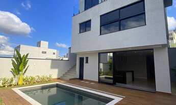 Imagem: Casa para venda com 3 suítes e piscina