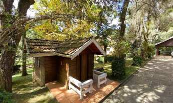 Imagem 5: Casa mobiliada para venda com 7 dormitórios em Campos do Jordão
