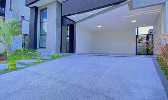 Imagem 3: Casa térrea para venda com 3 suítes e piscina no Condomínio Granja Anita em Mogi