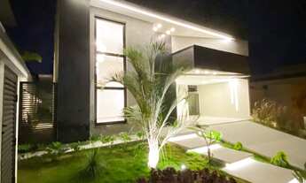 Imagem 2: Casa térrea para venda com 3 suítes e piscina no Condomínio Granja Anita em Mogi