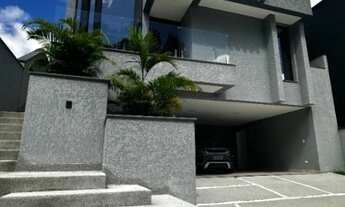 Imagem: Sobrado a venda com 3 dormitórios no Residencial