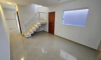 Imagem: Casa assobradada pra venda com 2 dormitórios