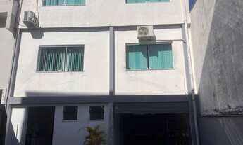 Imagem 2: Prédio comercial para venda com 8 salas no centro de Mogi das Cruzes