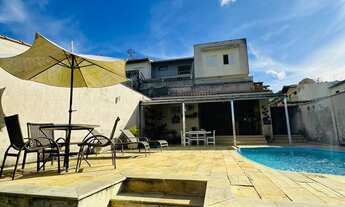 Imagem: Casa para venda com 4 dormitórios e piscina