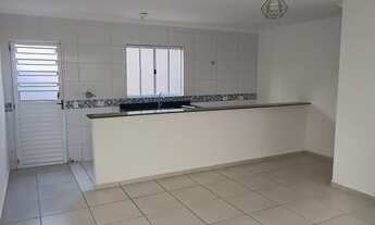 Imagem 3: Sobrado para venda com 2 dormitórios no Condomínio Nilo 2 em César de Souza