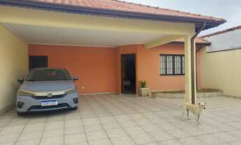 Imagem 2: Casa térrea mobiliada para venda com 3 dormitórios e edícula em César de Souza