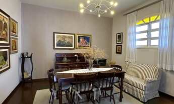 Imagem 6: Casa térrea com 3 dormitórios e piscina para venda próximo a Colinas do Sol