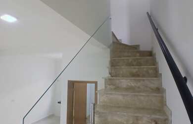 Imagem 4: Sobrado novo para venda com 2 suítes em Világio na Vila Cecília em Mogi