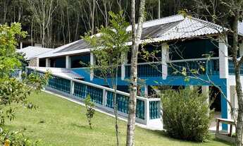 Imagem 4: Sitio para venda com 4 dormitórios piscina e lago com nascente em Salesópolis SP