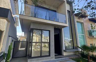 Imagem 2: Sobrado para venda com 3 suítes no Parque das Figueiras em Mogi das Cruzes