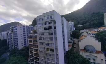 Imagem: Rua Tonelero proximo metrô arcoverde