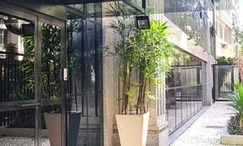 Imagem: Rua Paula Freitas predio como serviços