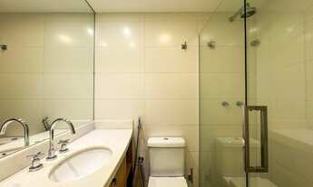 Imagem 2: Imperdível oportunidade: Apartamento de luxo com 3 quartos e 2 suítes no Leblon, Rio de Ja