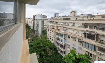 Imagem 2: Apartamento à venda em Copacabana, Rio de Janeiro - 3 quartos, 1 suíte, 143m², garagem - O