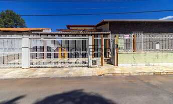 Imagem 4: SHIN QI 4 Conjunto 8 Lago Norte Casa 5 Quartos 3 Suítes + DCE 3 vagas