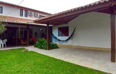 Imagem 2: Bela Casa Localizada no Bairro Ferraz, à 200 m da Praia do Central e Próxima do Centro de