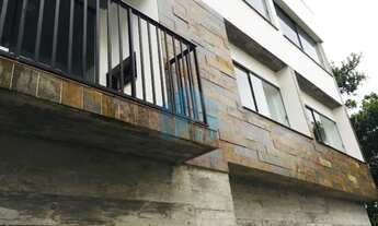 Imagem 2: Belo Apartamento de Alto Padrão Localizado no Loteamento Panorâmico, no Centro de Garopaba