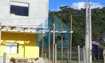 Imagem 3: Imóvel Próximo à Praia da Barra, Localizado no Bairro Encantada, em Garopaba!