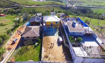 Imagem 3: Linda Casa Nova Localizada Entre a Praia da Gamboa e Paulo Lopes!