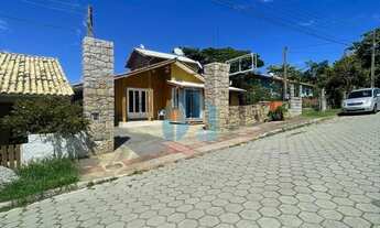 Imagem 4: Bela Casa Localizada no Loteamento Village, Próx. do Centro e da Praia Central de Garopaba