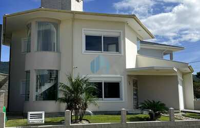 Imagem 3: Belíssima Casa no Loteamento Pedra Branca, Bairro Areias de Palhocinha, em Garopaba