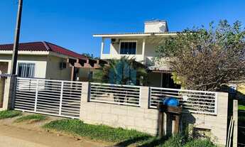 Imagem 4: Bela Casa no Bairro Areias de Palhocinha, em Garopaba, Próxima do Centro e das Praias da R