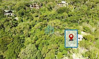 Imagem: Terreno Localizado na Praia do Rosa, em