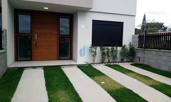 Imagem: Bela Casa Térrea, a 800 m da Surfland