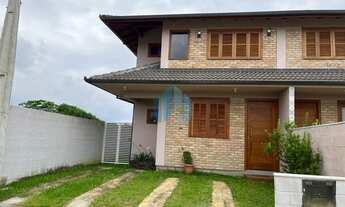 Imagem 7: Belo Sobrado Localizado no Bairro Areias de Palhocinha, a Poucos Minutos do Centro de Garo