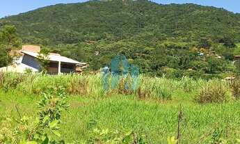 Imagem: Amplo Terreno Localizado a 300 m do Mar