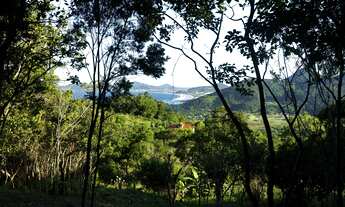 Imagem: Amplo Terreno Localizado na Praia do Siriú