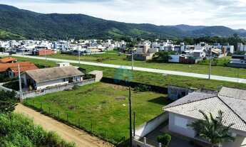 Imagem 1: Amplo Terreno a Poucos Minutos do Centro de Garopaba, Bairro Areias de Palhocinha