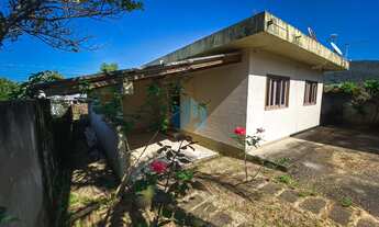 Imagem 2: Casa Localizada no Bairro Ambrósio, em Garopaba, a 5 Minutos do Centro e Praias da Região!