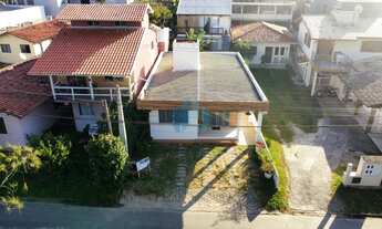 Imagem: Imóvel Localizado no Bairro Ferraz, Próximo