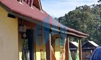 Imagem 7: Imóvel no Bairro Ibiraquera, com Amplo Terreno, em Imbituba!