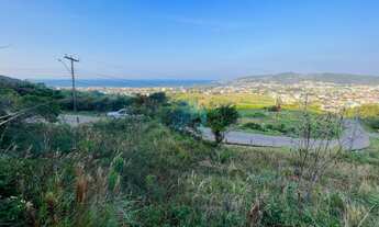 Imagem 4: Amplo Terreno com Vista p/ Toda Cidade, Próximo à Praia Central, em Garopaba!