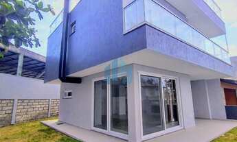 Imagem 3: Bela Casa de Alto Padrão, a 50 m do Mar, com Vista Panorâmica, Localizada no Loteamento Mo