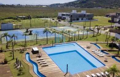 Imagem 7: Ótimo Terreno no Condomínio Garopaba Internacional, a 5 Minutos da Praia Central de Garopa