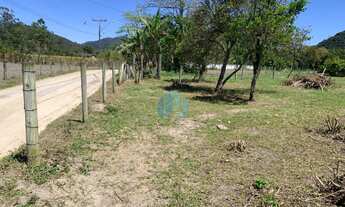 Imagem 4: Amplo Terreno em Paulo Lopes com Escritura Pública, a 10 min da Praia da Gamboa!
