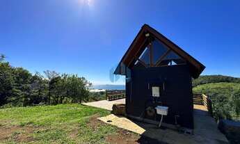 Imagem 3: Bela Casa de Madeira com Vista Panorâmica, Localizada no Bairro Macacu, em Garopaba!