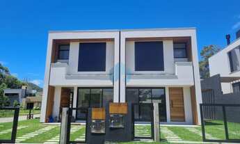 Imagem 3: Belo Sobrado Próximo as Dunas e Praia do Siriú e 1,4 km do Centro de Garopaba!