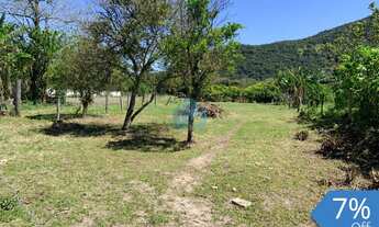 Imagem: Amplo Terreno em Paulo Lopes com Escritura