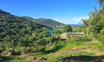 Imagem 5: Amplo Terreno com Vista p/ Mar, Próximo à Cachoeira e 1,8 km da Praia do Siriú, em Garopab