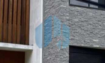 Imagem: Belas Casas Localizadas a 30 Metros da Praia