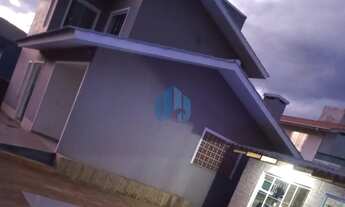 Imagem: Bela Casa Próxima ao Centro, Ambrósio